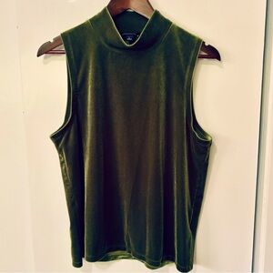 J. Crew| Green Velvet Mock Neck Sleeveless Top Sz L